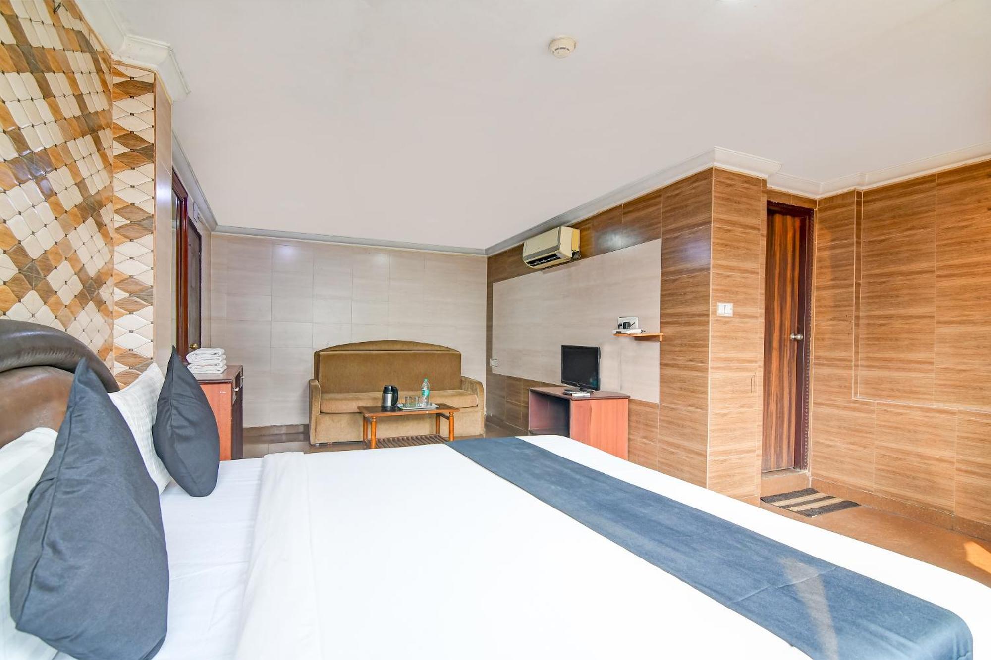Brill Raj Palace Near City Centre 2 Καλκούτα Εξωτερικό φωτογραφία